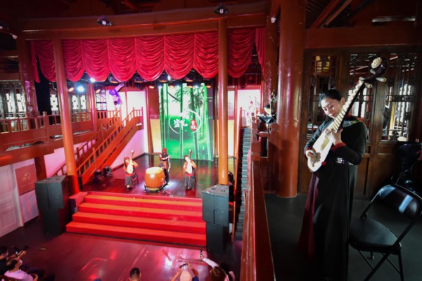 成都慢生活：养生喝茶好时光(成都的慢生活喝茶)